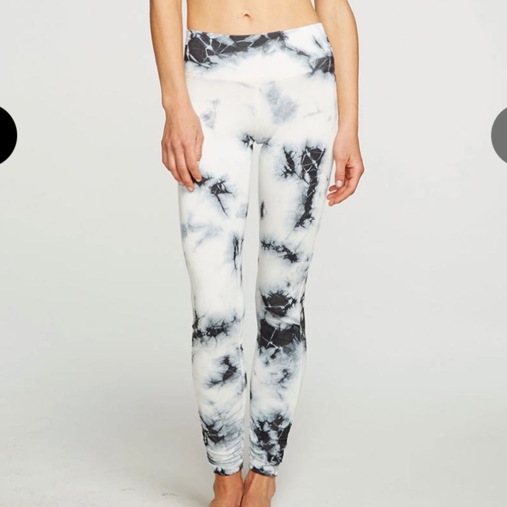 Chaser Shirred Legging